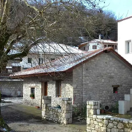 Apartamento Stone Built Manesi