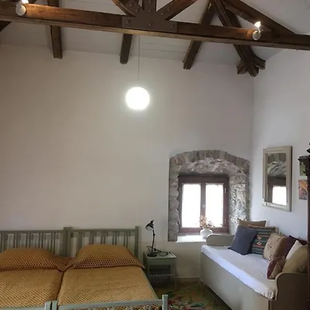 Stone Built Apartamento