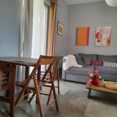 Apartamento Stone Built